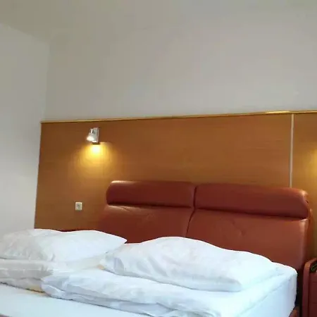 Adler * Grenzach-Wyhlen